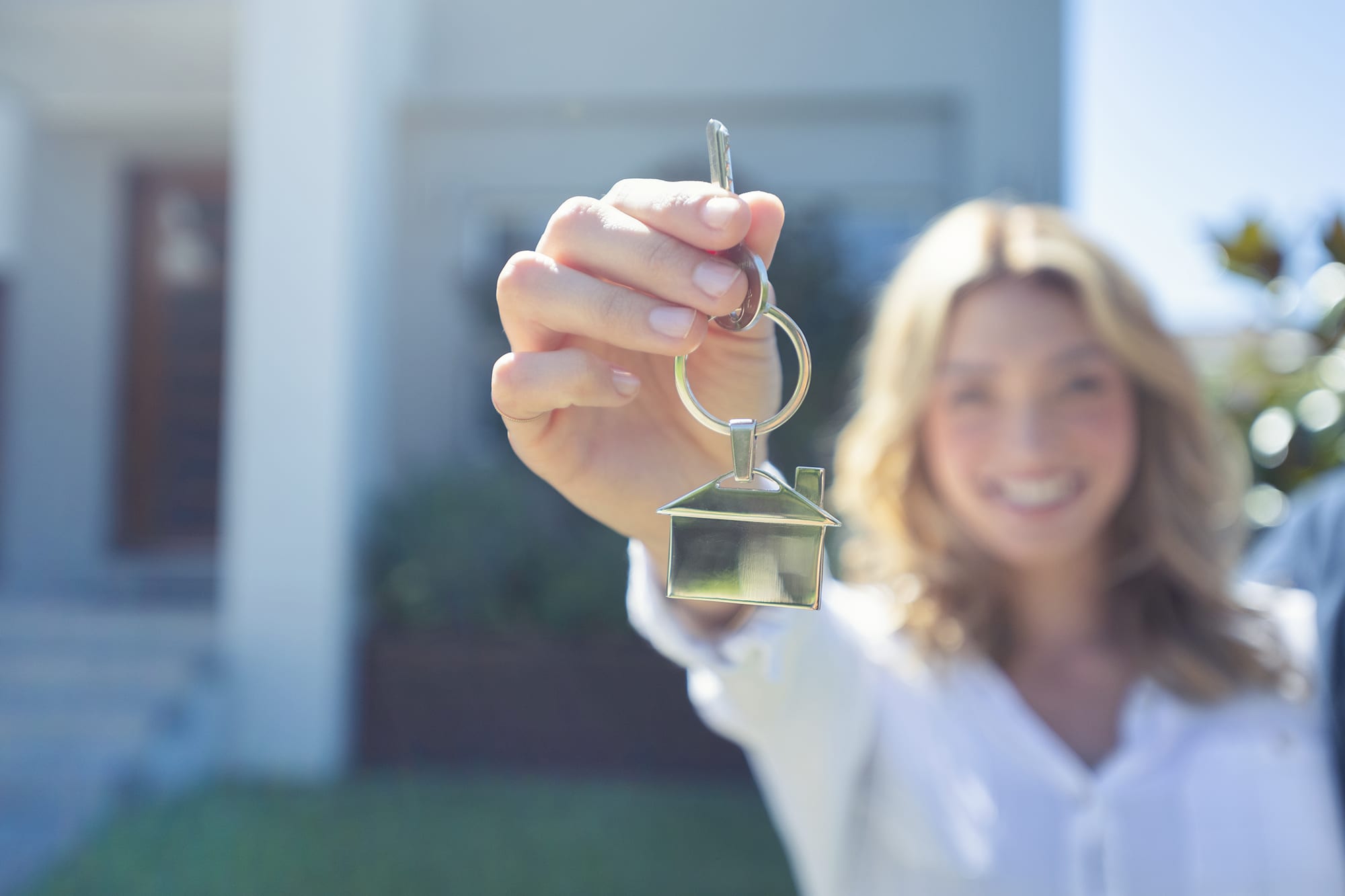 In this article, we’ll take a look at the differences between Primary Mortgage Market vs. Secondary Mortgage Market.